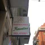 Il locale venne aperto nel 1954 dal Tommaso Ruggiero: il nome � un omaggio di Tommaso al padre, tifoso e sponsor di una compagine dilettante barese che portava il nome della squadra di Firenze